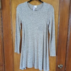 Alya Gray Long Sleeve Dress